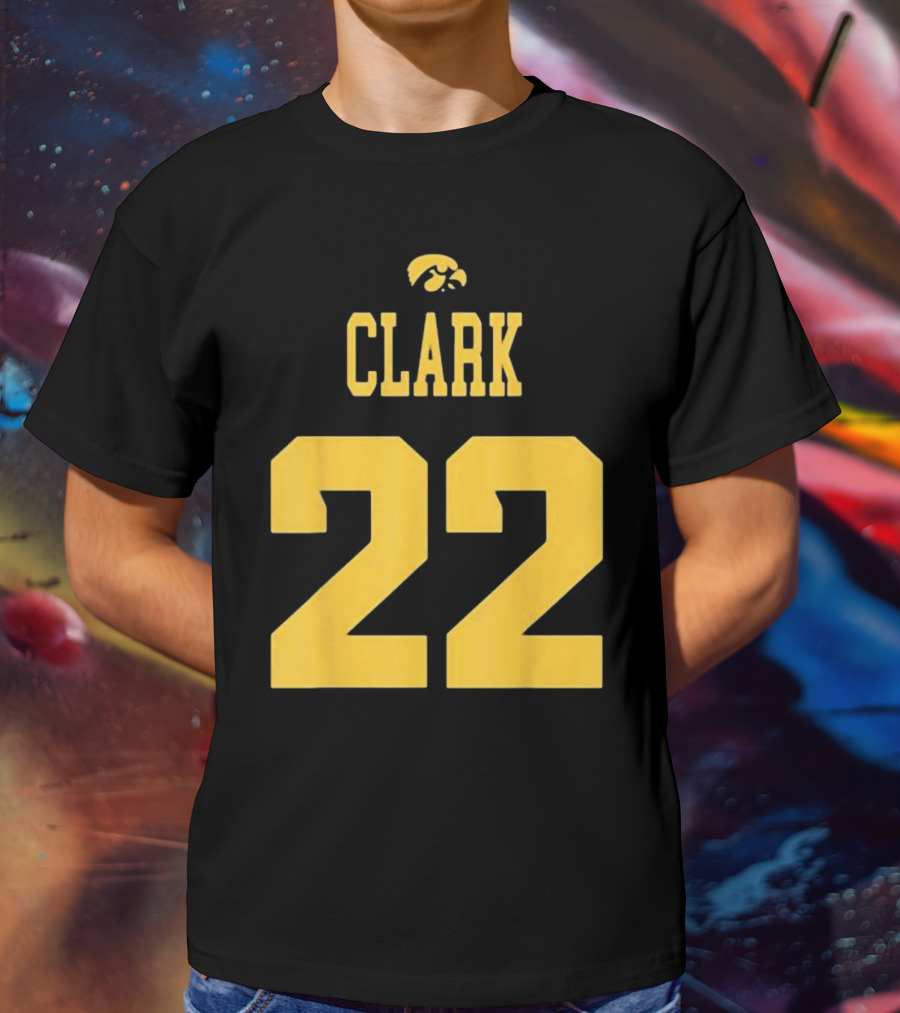 Clark 22 Iowa Hawkeyes T-Shirt