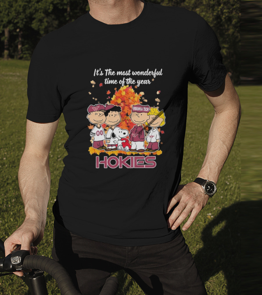 Snoopy Virginia Tech Hokies Peanuts Friends Wonderful Time Of The Year T-Shirt