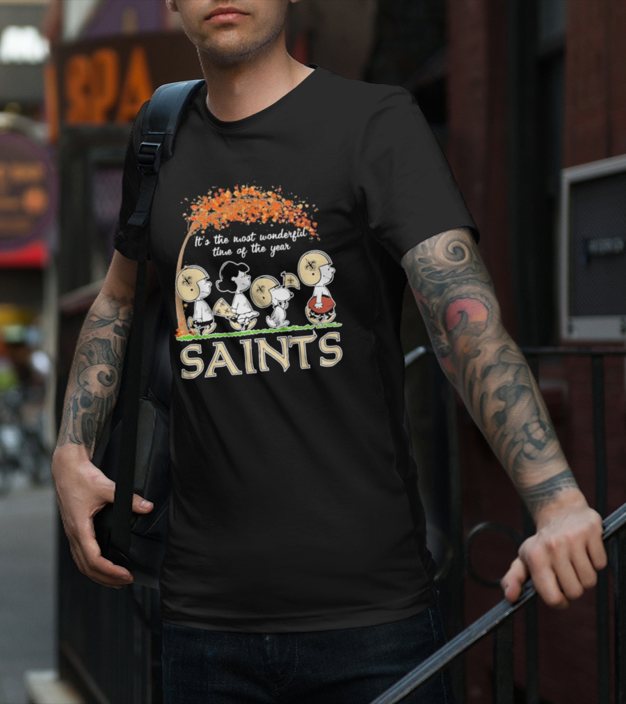 It’s The Most Wonderful Time Of The Year Peanuts Characters New Orleans Saints Football Autumn Leaves T-Shirt