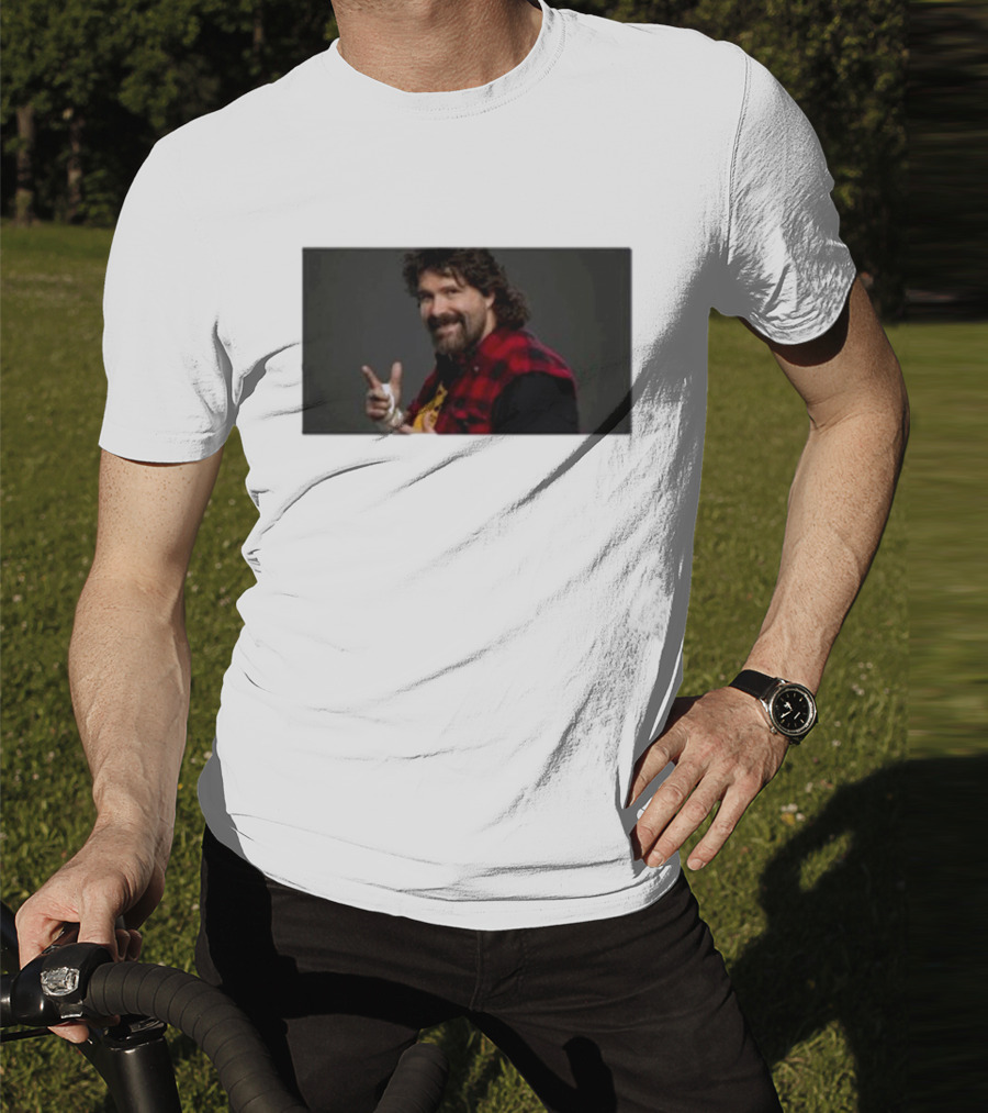 Mick Foley Vuelve A Firmar Un Contrato De Leyenda Con WWE Iconic Flannel Look T-Shirt