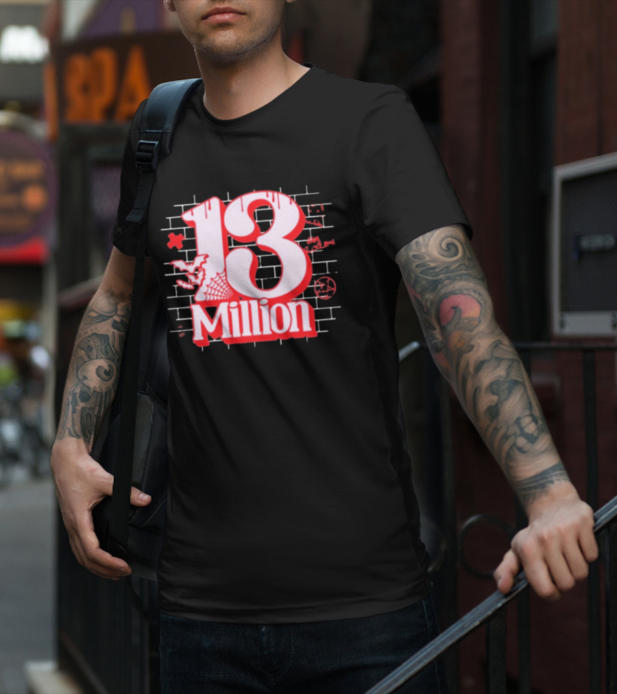 Xplr 13 Million Bat And Cobweb T-Shirt