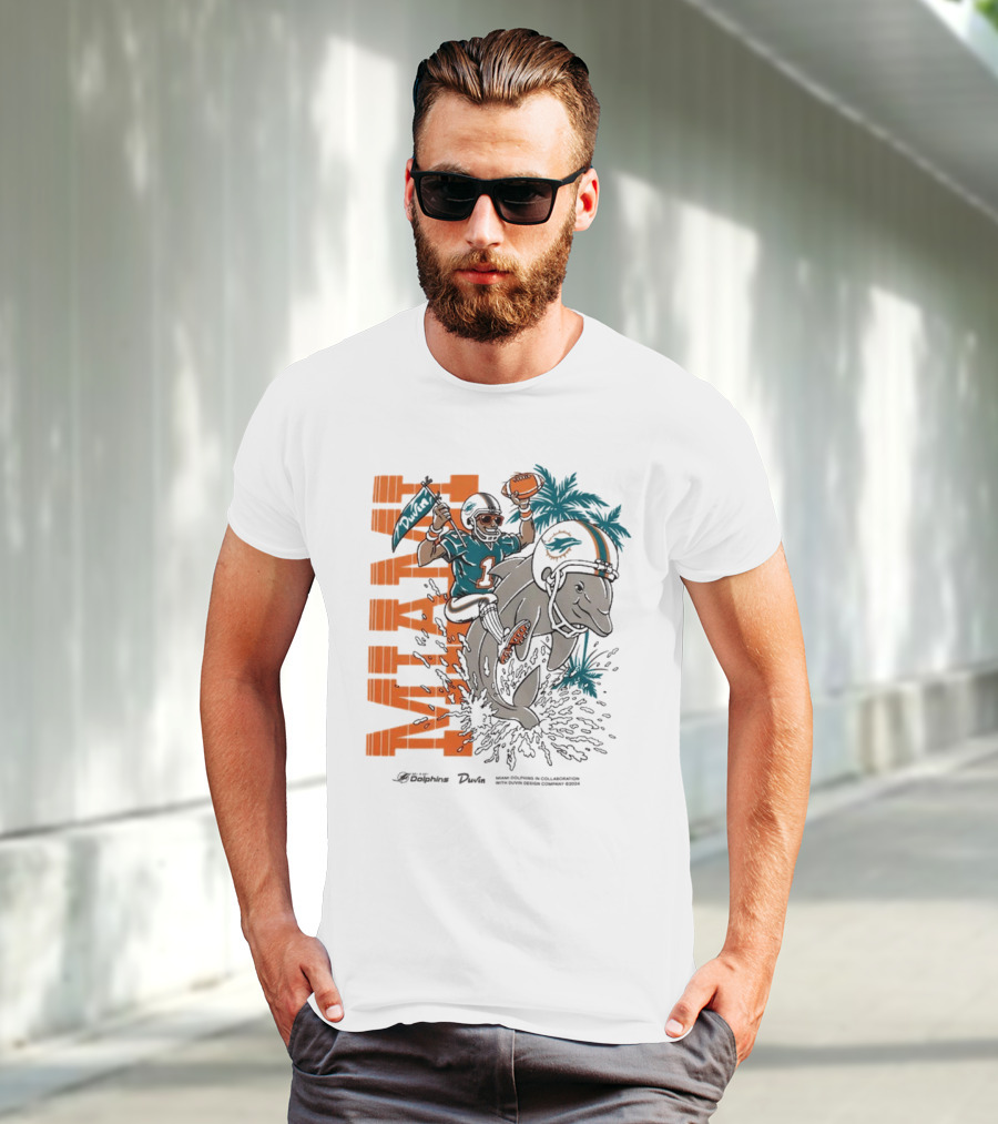 Duvin X Miami Dolphins Miami Flippin' Time With Dolphins Football And Palm Trees T-Shirt