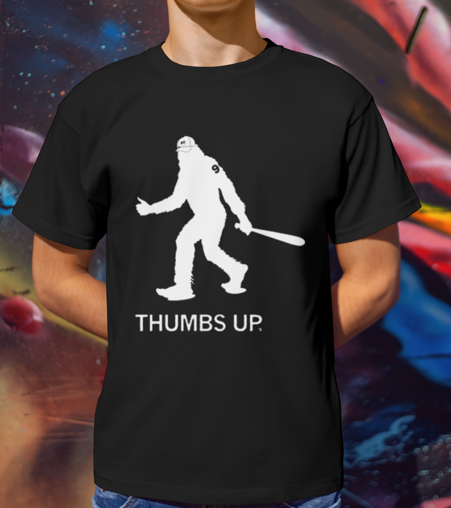 THUMBS UP Bigfoot Baseball Player Vintage T-Shirt