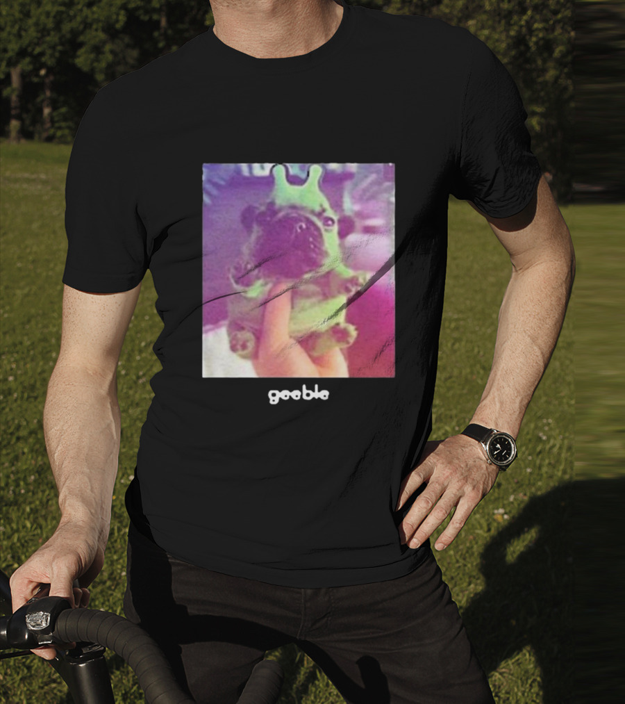 Pibble Palace Geeble Pug Crown T-Shirt