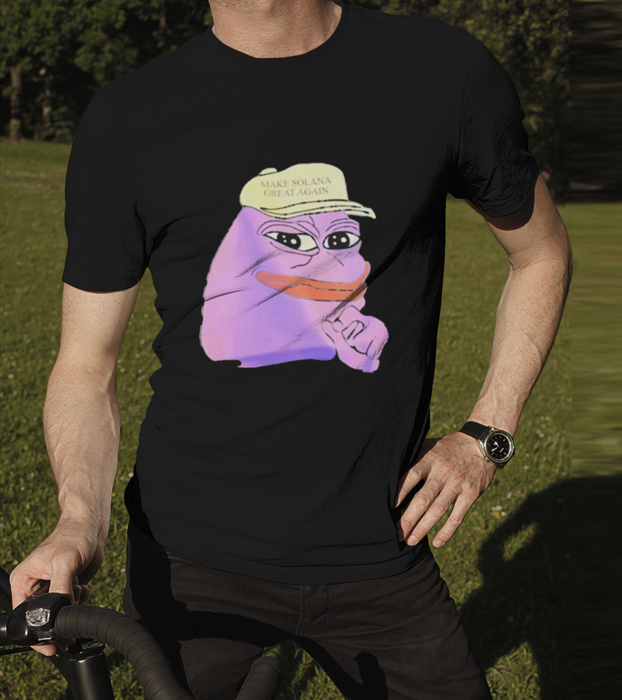 Purple Pepe Make Solana Great Again Hat T-Shirt