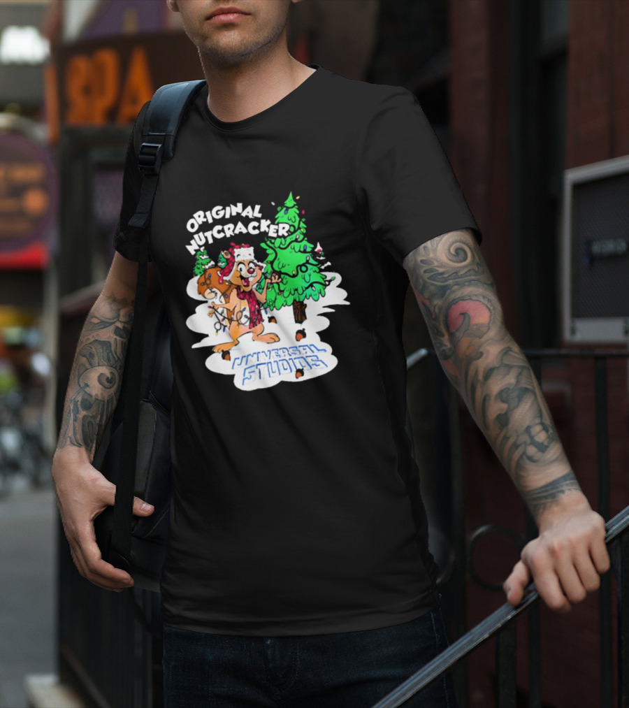 Original Nutcracker Earl The Squirrel Universal Studios Winter Scene T-Shirt
