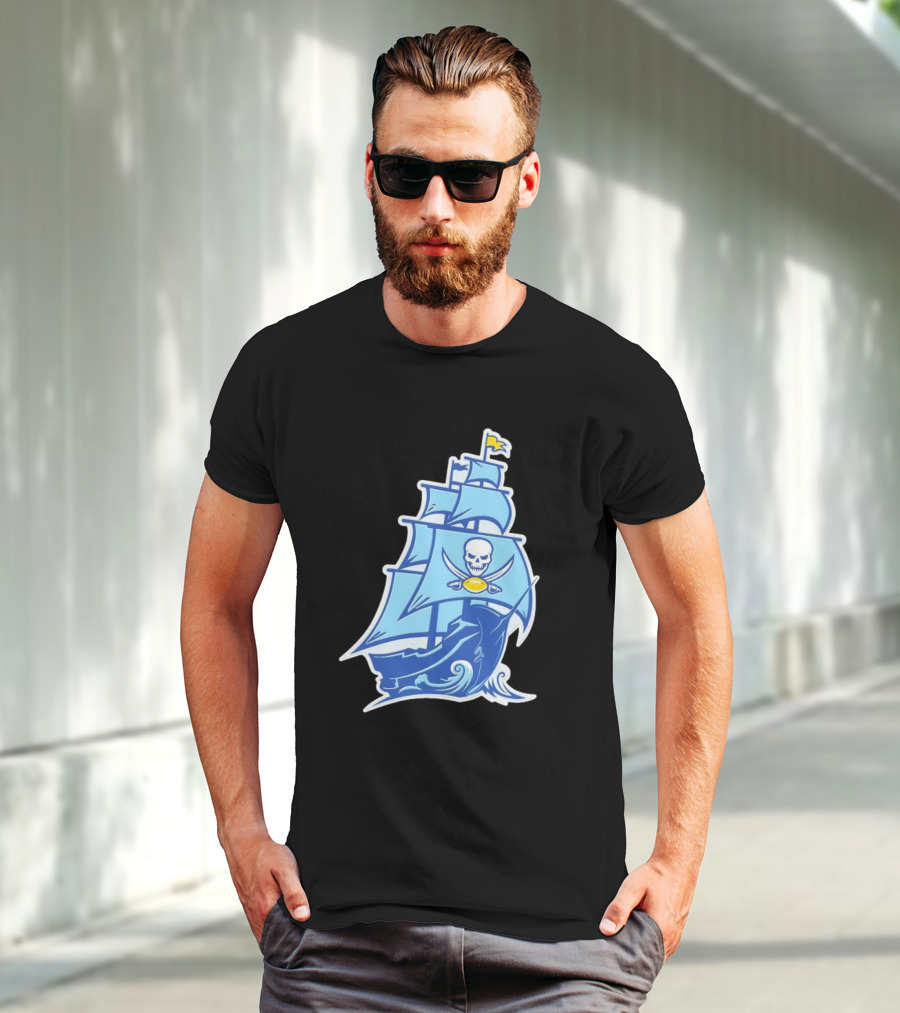 Tampa Bay Buccaneers Rays Ship Skull NFL MLB Mashup T-Shirt