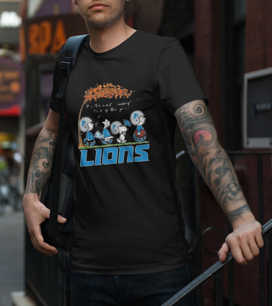Peanuts Characters It's The Most Wonderful Time Of The Year Detroit Lions T-Shirt