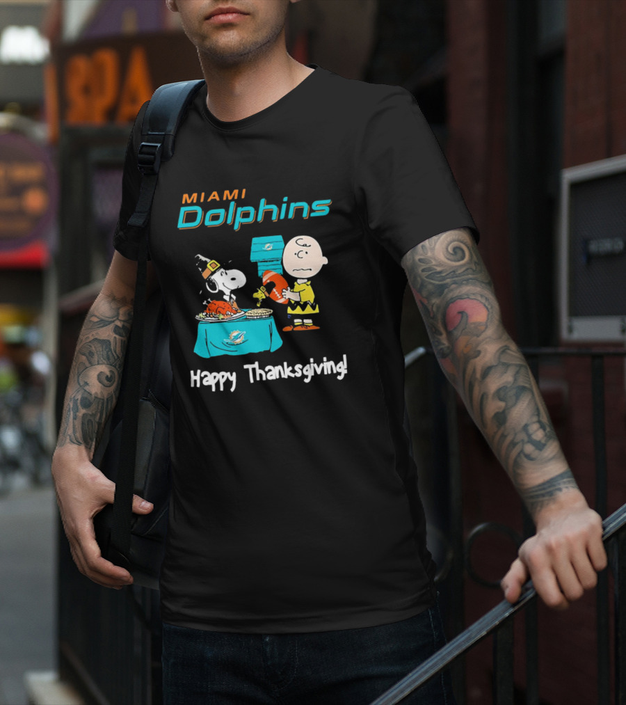 Miami Dolphins Peanuts NFL Football Happy Thanksgiving T-Shirt