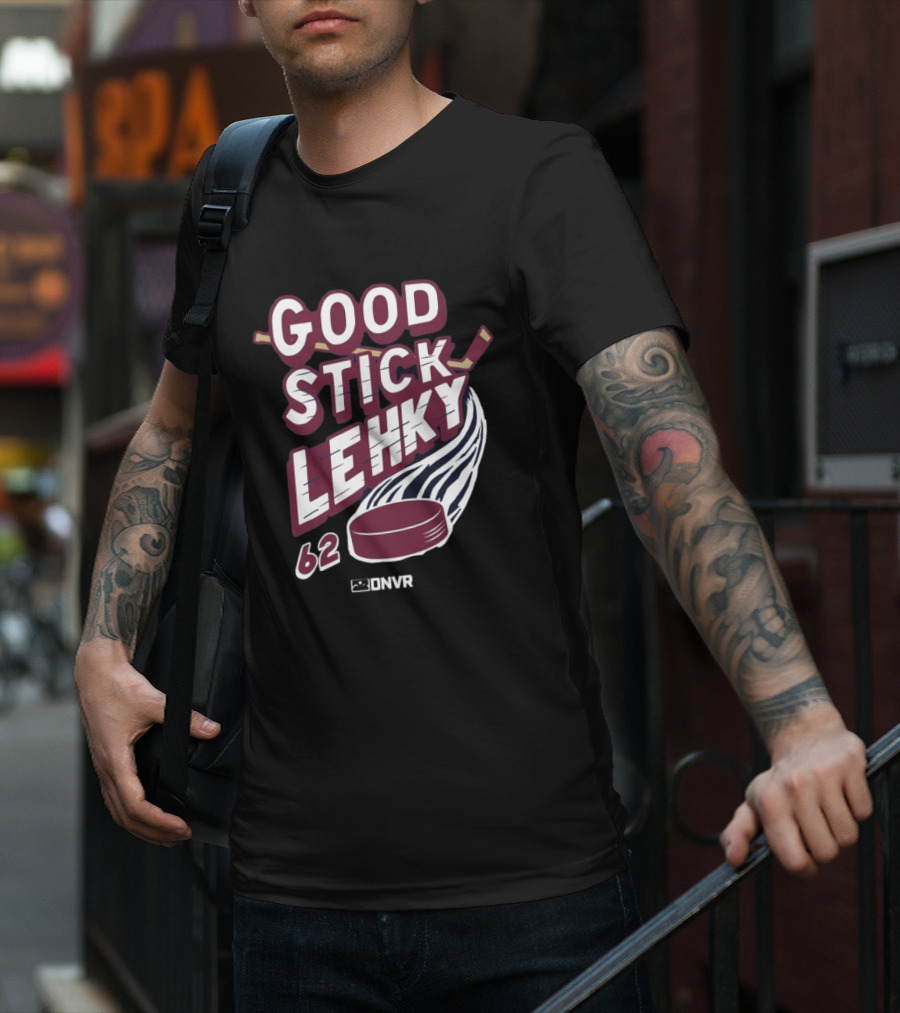 DNVR Good Stick Lehky 62 Hockey Puck And Stick T-Shirt