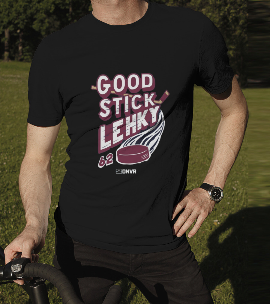 DNVR Good Stick Lehky 62 Hockey Puck And Stick T-Shirt