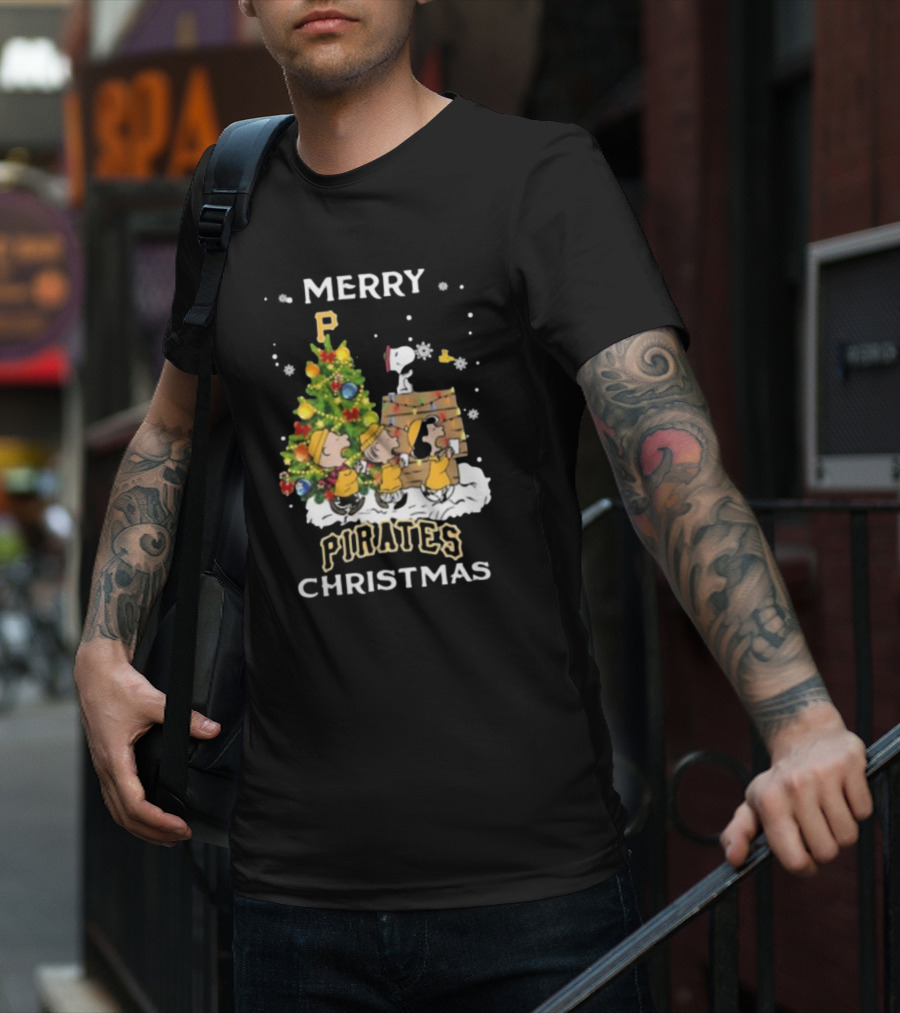 Pittsburgh Pirates X Snoopy Merry Pirates Christmas T-Shirt