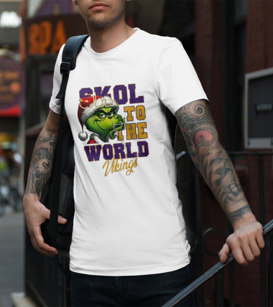 Minnesota Vikings Christmas The Grinch Skol To The World T-Shirt