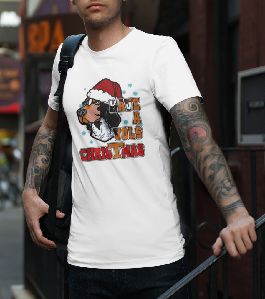 Have A Vols Christmas With Tennessee Volunteers Dog Santa Hat T-Shirt