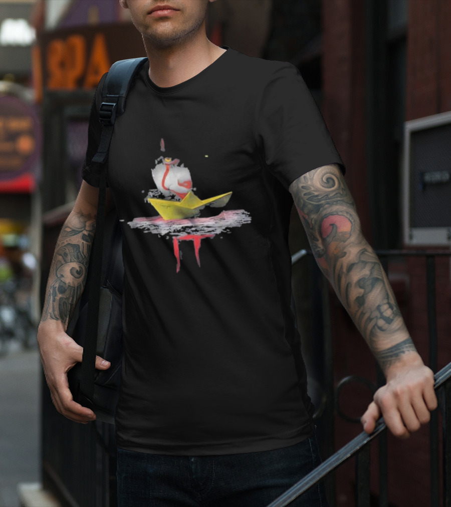 Pennywise Red Balloon Paper Boat Horror Reflection T-Shirt