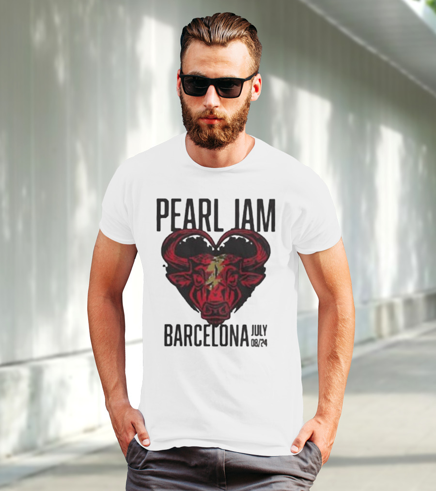 Pearl Jam Barcelona July 08/24 Bull Artwork Concert Event T-Shirt