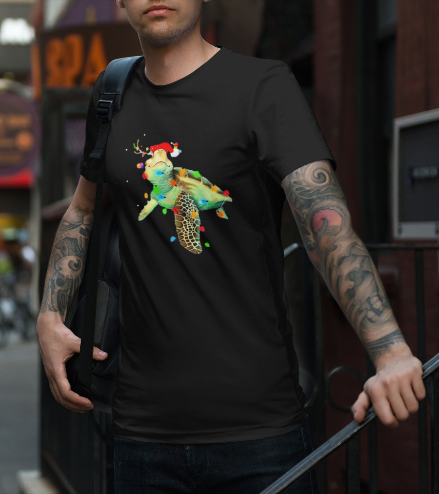 Sea Turtle Christmas Lights Santa Hat Merry Christmas T-Shirt