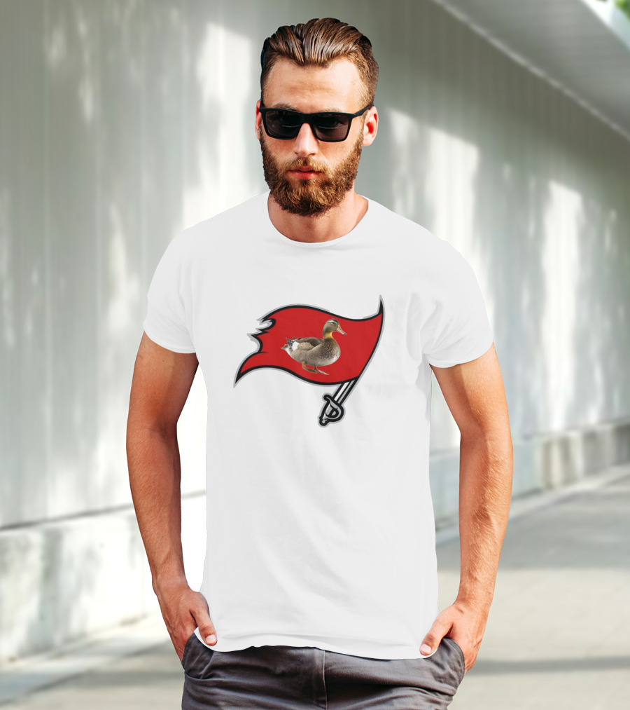 Tampa Bay Duckaneers New Buccaneers Parody Logo Flag T-Shirt