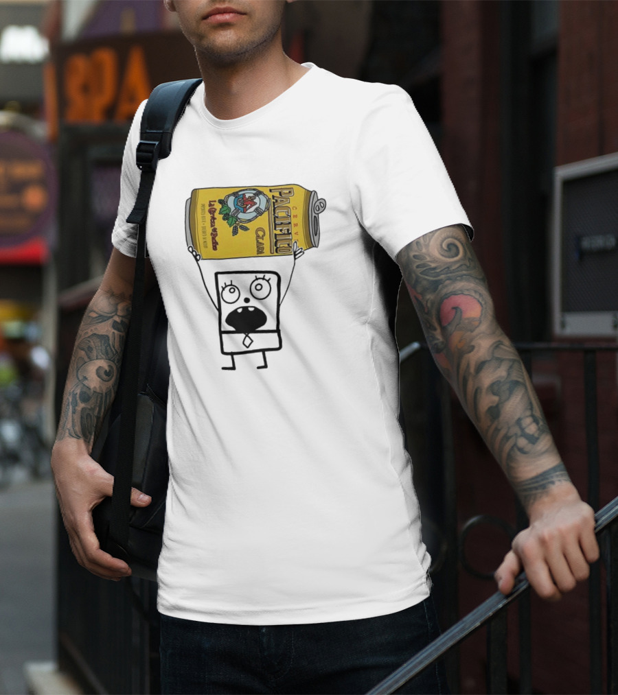 Doodlebob Holding Pacifico Clara La Cerveza Del Pacifico Beer Can T-Shirt