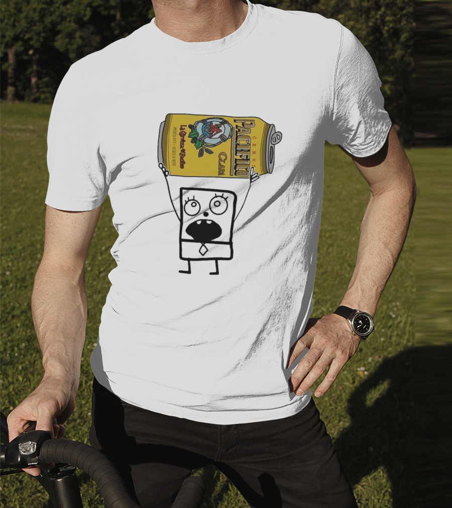 Doodlebob Holding Pacifico Clara La Cerveza Del Pacifico Beer Can T-Shirt