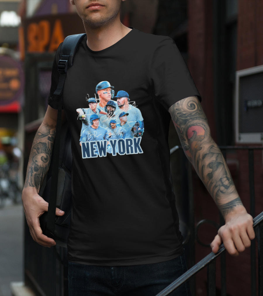 New York Yankees MLB Players Series Signatures Team Portrait T-Shirt