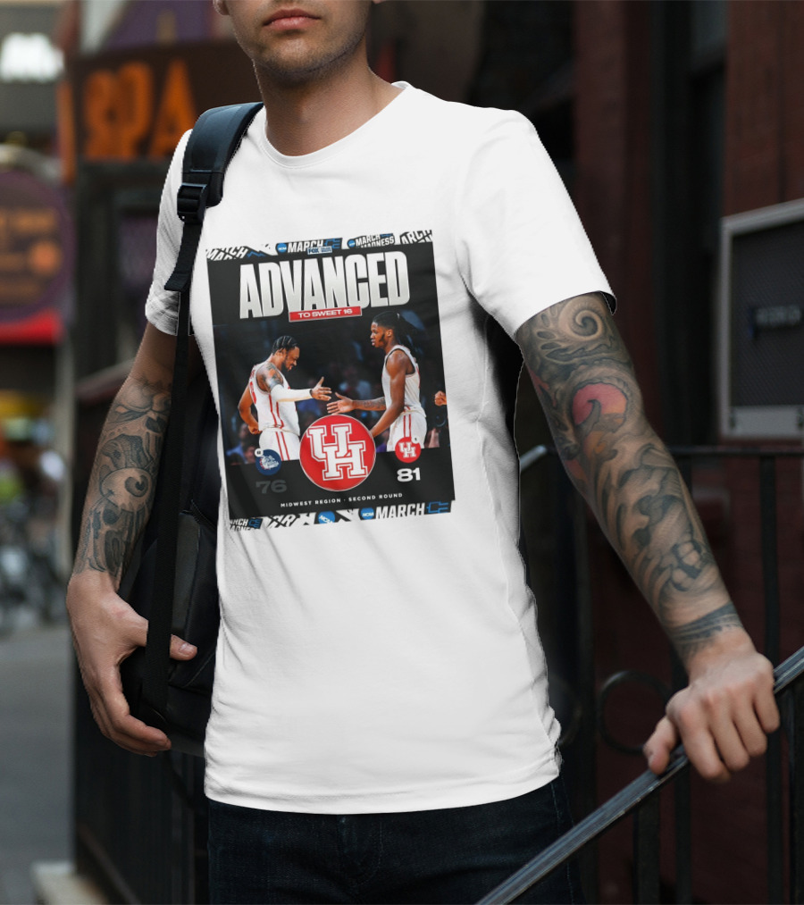 Advanced To Sweet 16 Houston Cougars 81 Gonzaga Bulldogs 76 Midwest Region Second Round T-Shirt