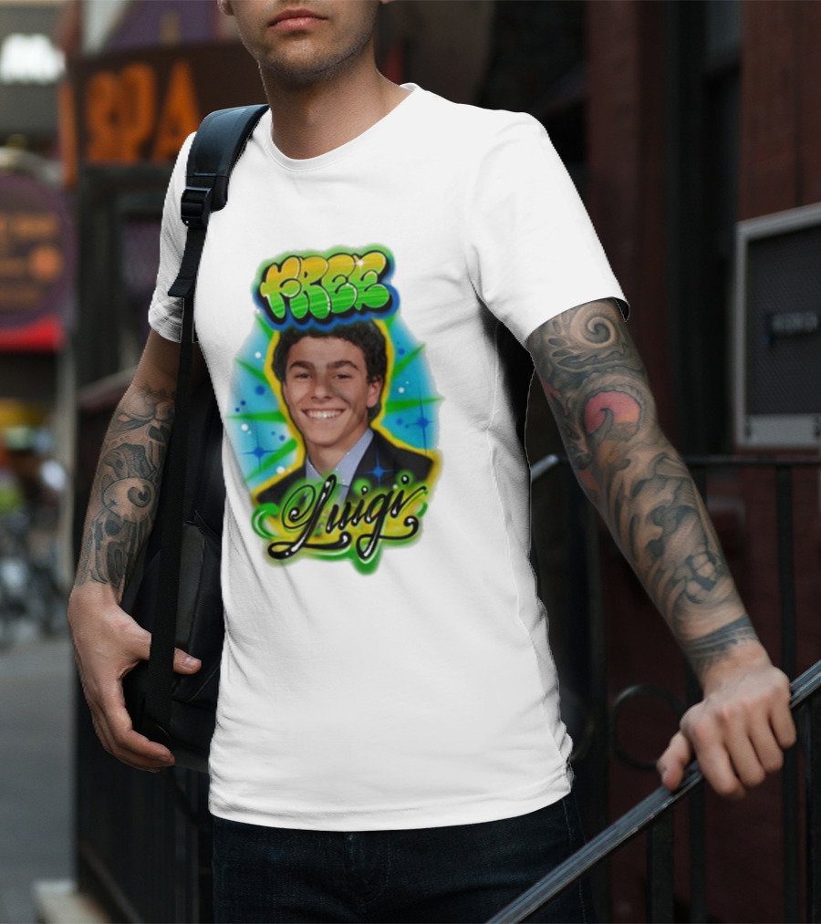 Free Luigi Keiajah Airbrush Style T-Shirt