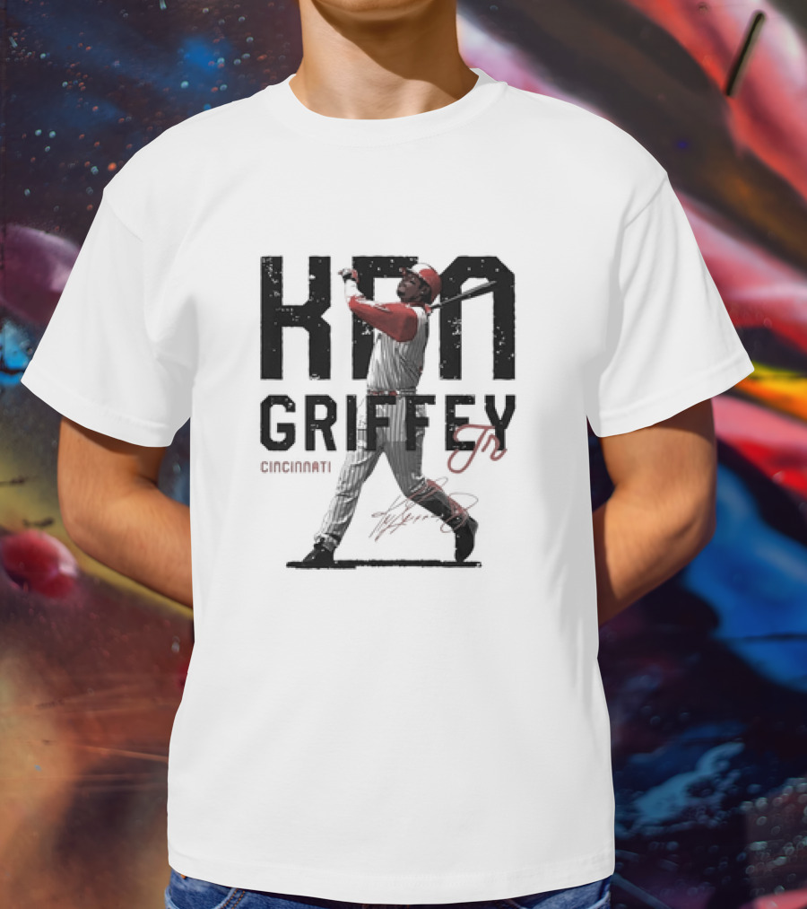 Ken Griffey Jr Cincinnati Reds MLB Baseball Distressed Signature Vintage T-Shirt