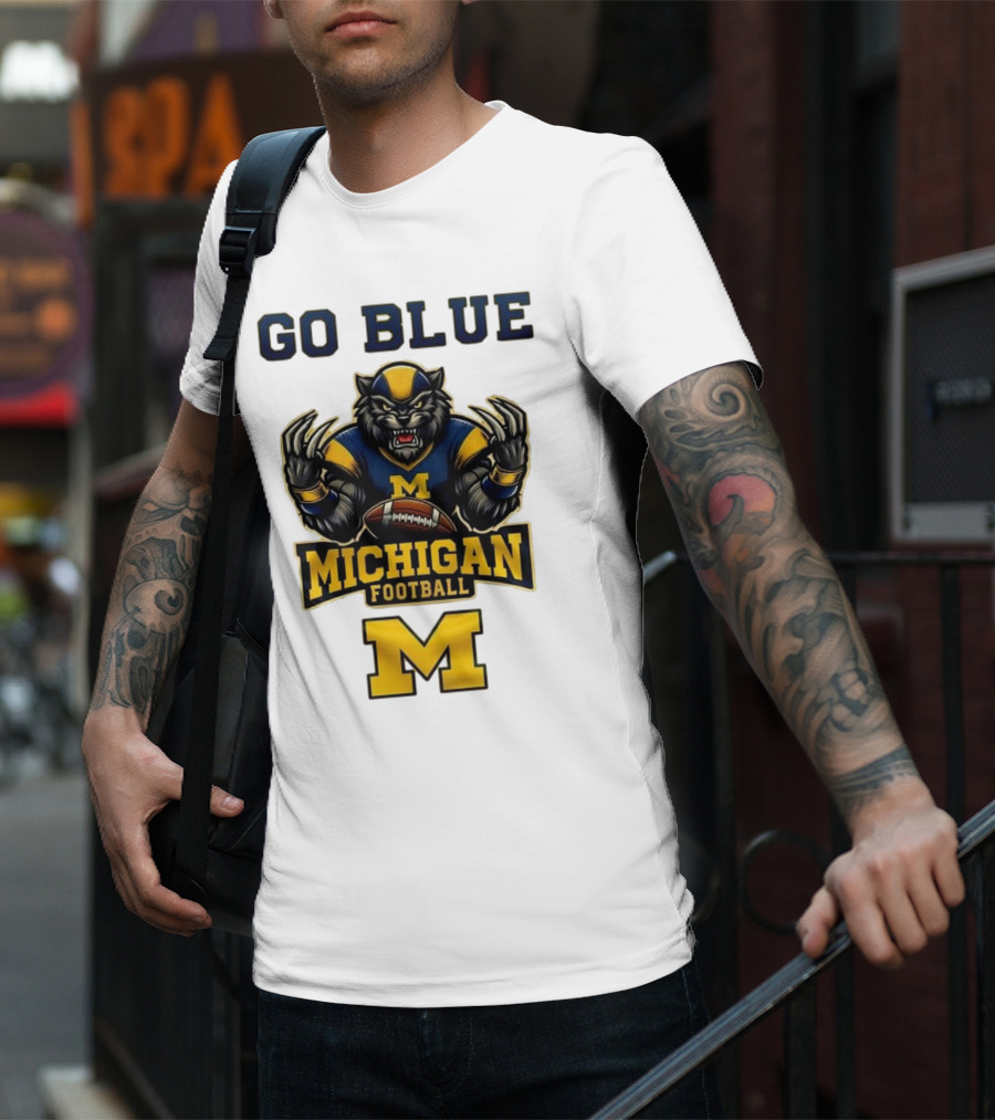 Go Blue Michigan Football Wolverine Mascot M T-Shirt
