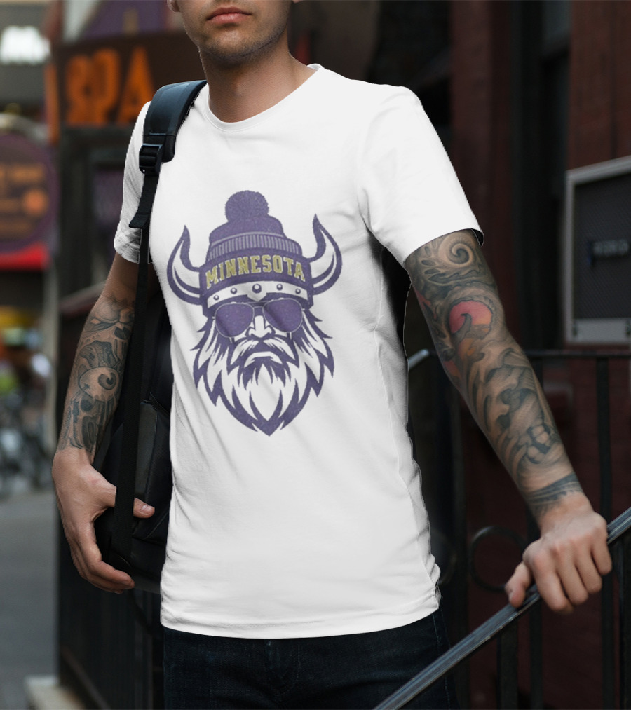 Minnesota Viking Beanie And Sunglasses Football Fan Icon T-Shirt