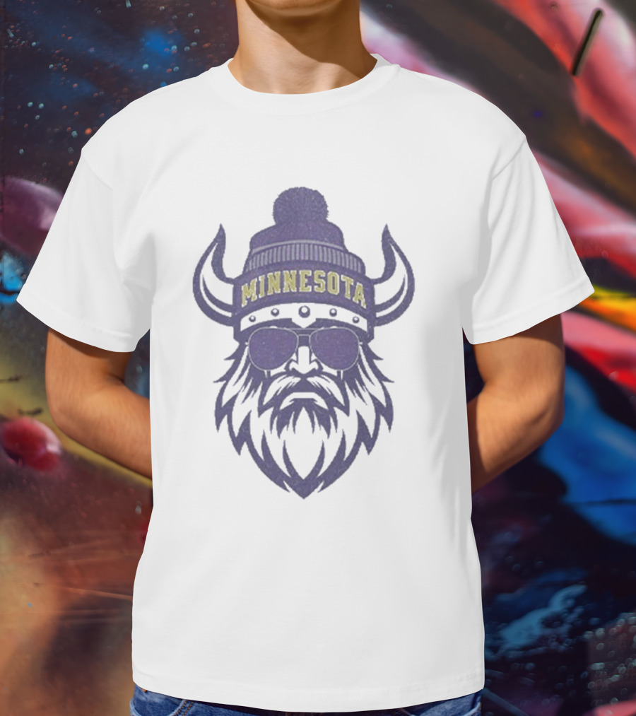 Minnesota Viking Beanie And Sunglasses Football Fan Icon T-Shirt