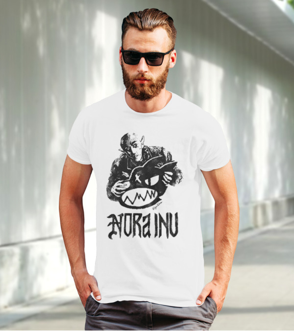 Nora Inu Vampyre Monster Art T-Shirt