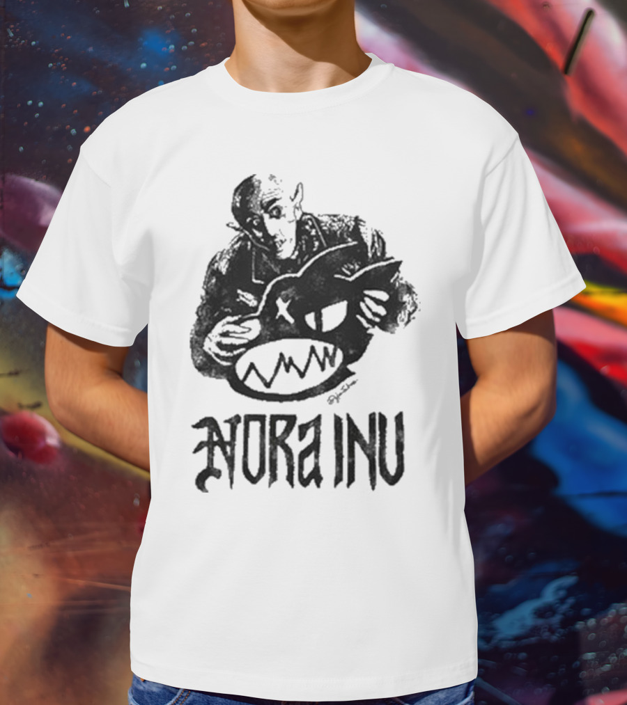 Nora Inu Vampyre Monster Art T-Shirt