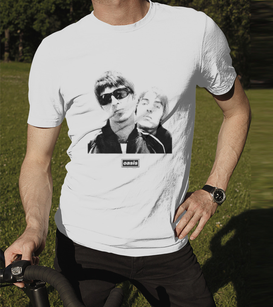 Oasis Boxed Web Exclusive Liam And Noel Gallagher Black And White T-Shirt