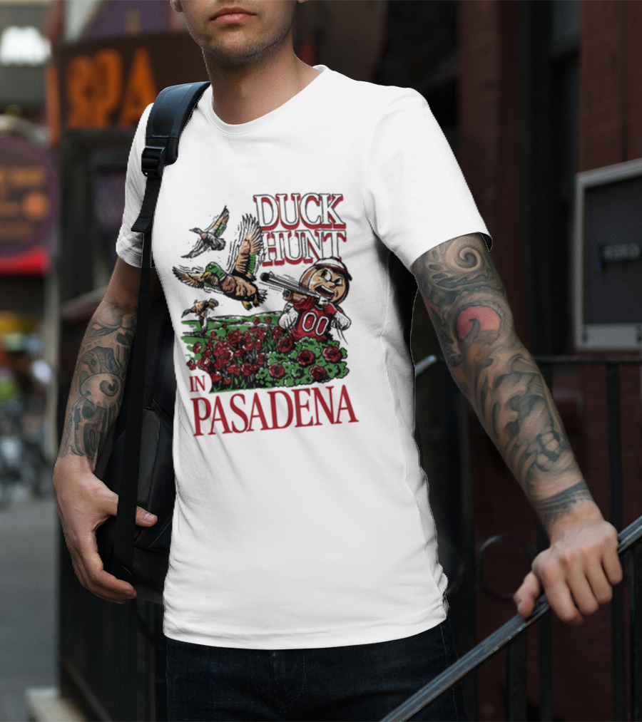 Duck Hunt In Pasadena Football Roses Retro Style T-Shirt