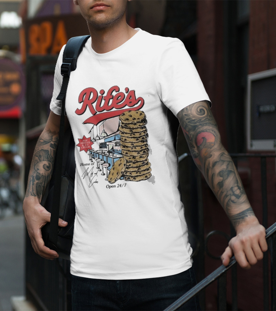 Rife's Diner 2025 Cookie Stack Retro Style T-Shirt