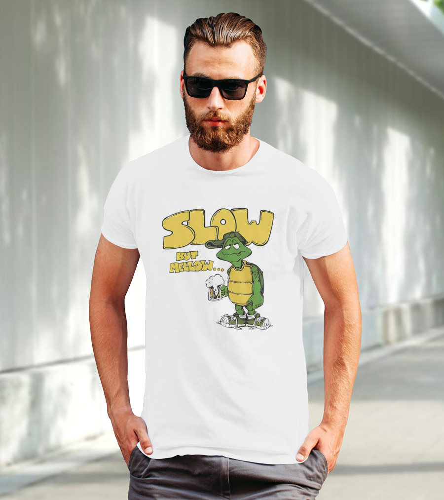 Slow But Mellow Turtle With Beer Retro Vintage 70s Style T-Shirt
