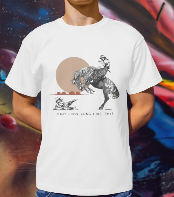 Waylon Jennings Ain’t Livin’ Long Like This Cowboy Rodeo Moon Scene T-Shirt