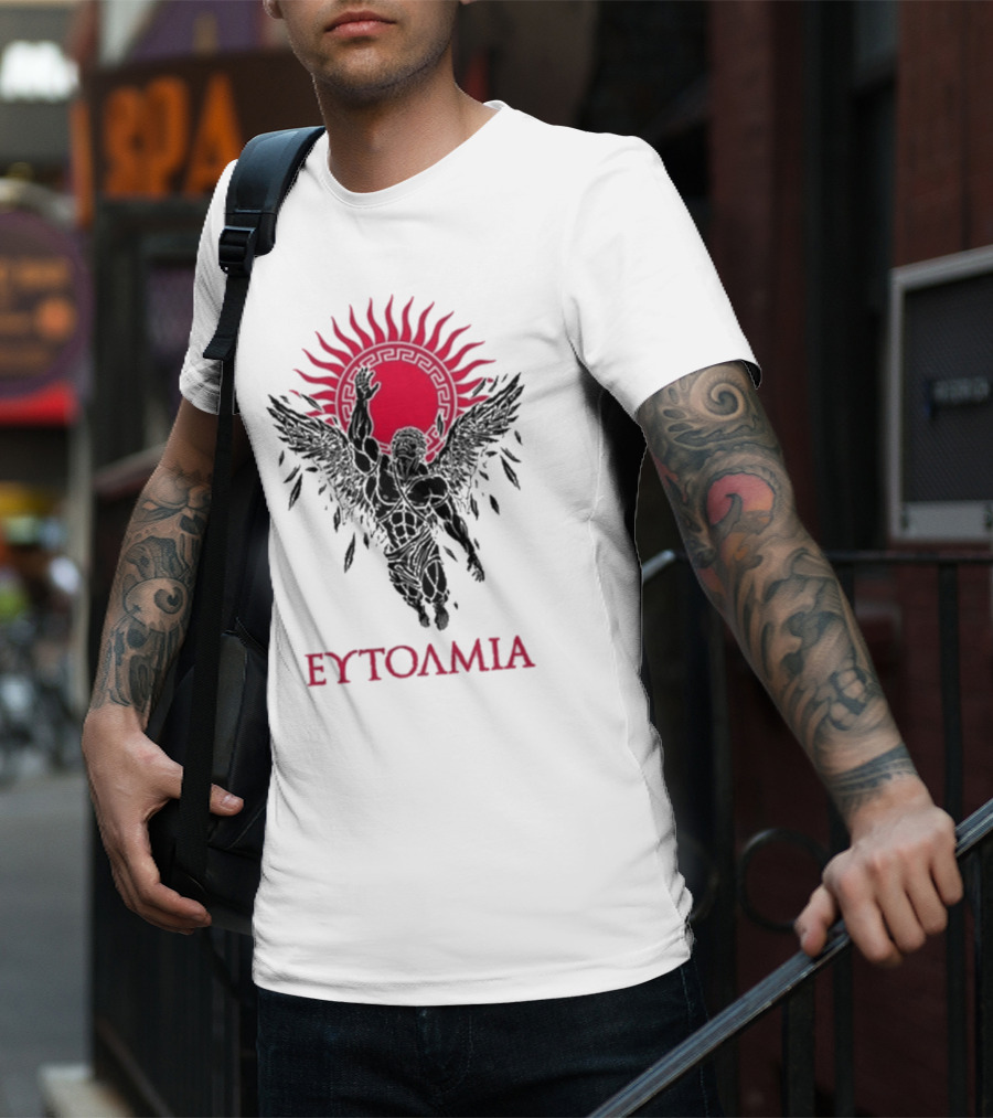 Ευτολμια Fearless Winged Figure With Radiant Sun Symbol T-Shirt