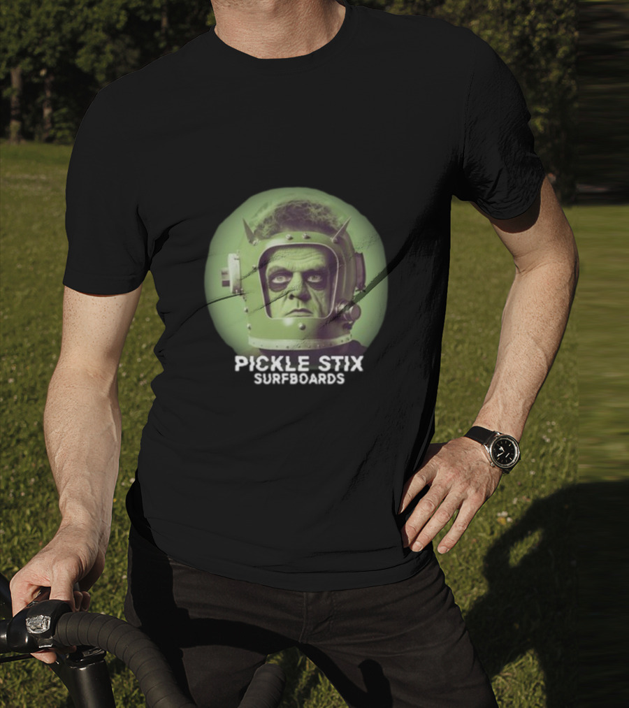 PICKLE STIX SURFBOARDS SPACEMAN HELMET GREEN BACKGROUND T-Shirt