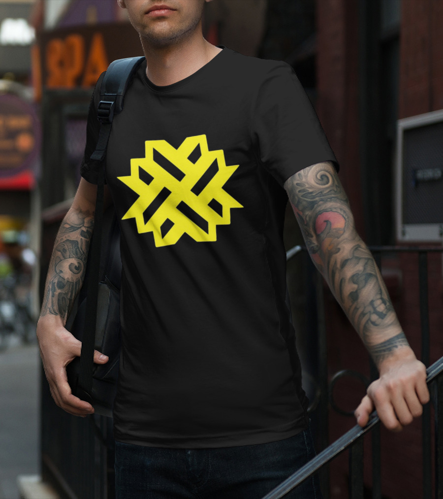 Naturewalkstudio Geometric Yellow Emblem T-Shirt