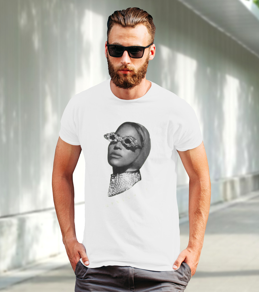 Opulence Rhinestone Glasses And Scarf Glamour T-Shirt
