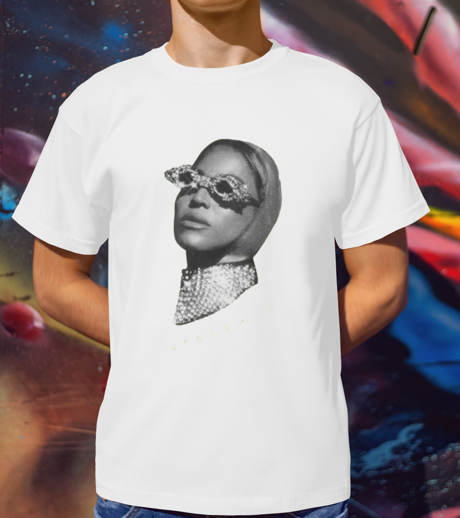 Opulence Rhinestone Glasses And Scarf Glamour T-Shirt