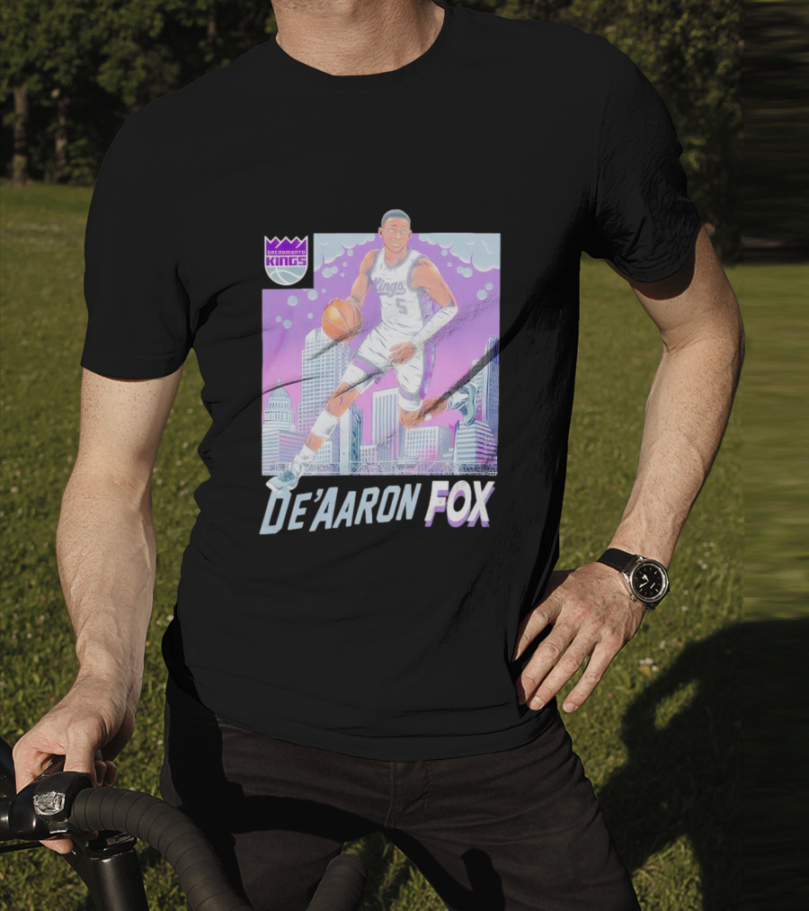 Sacramento Kings De’Aaron Fox Basketball City Skyline Kings T-Shirt