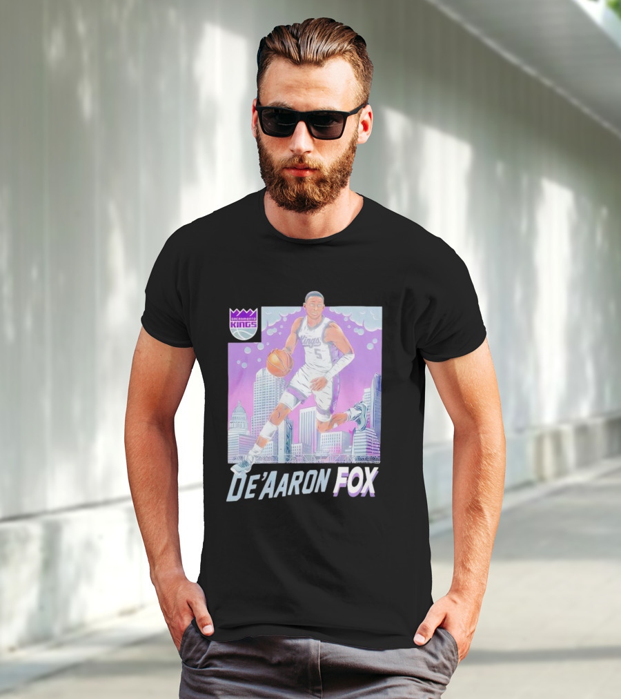 Sacramento Kings De’Aaron Fox Basketball City Skyline Kings T-Shirt