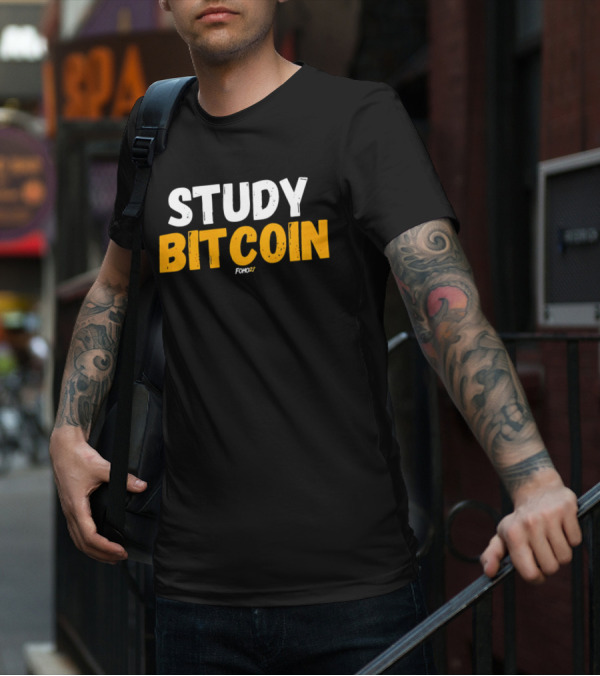 STUDY BITCOIN FOMO27 T-Shirt