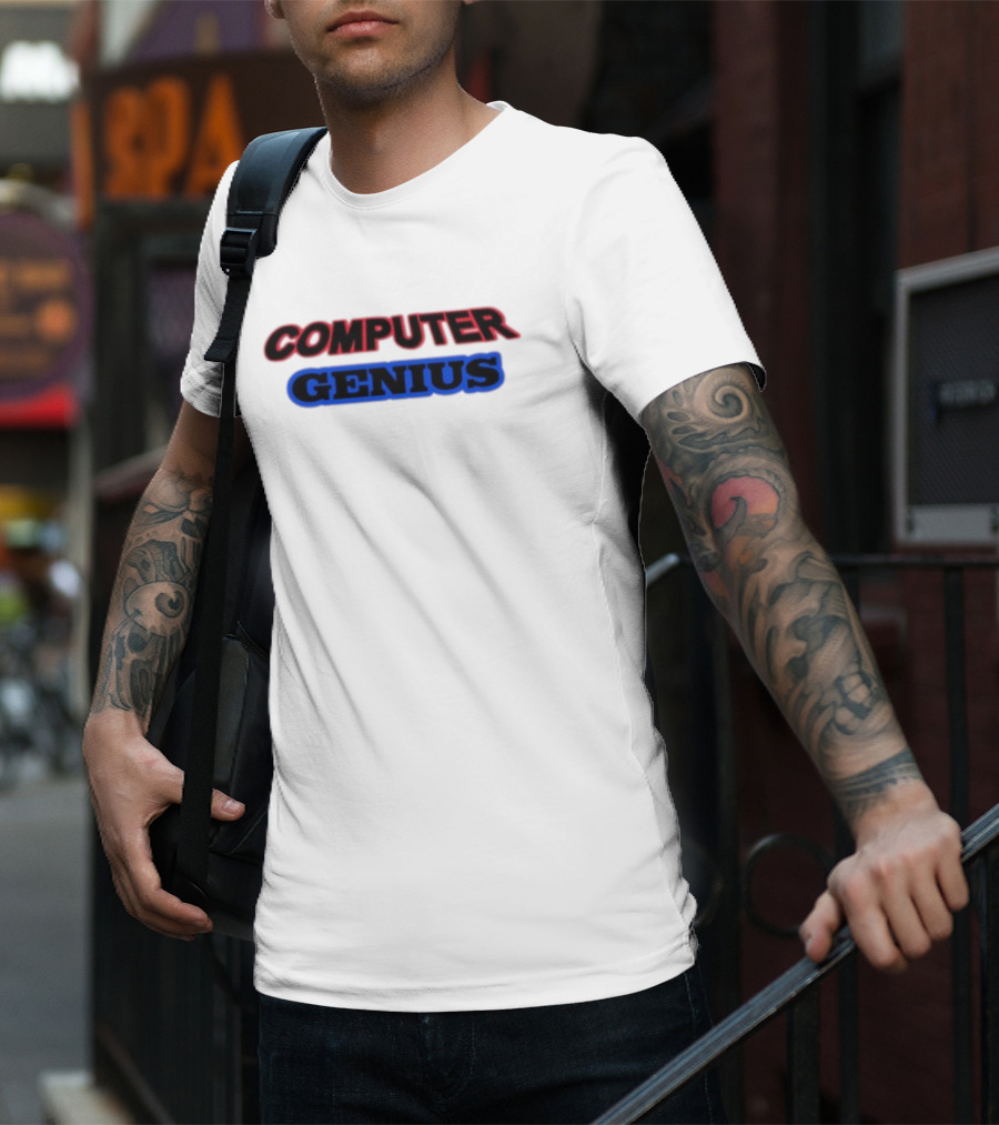 Omweekend Red Blue Computer Genius T-Shirt