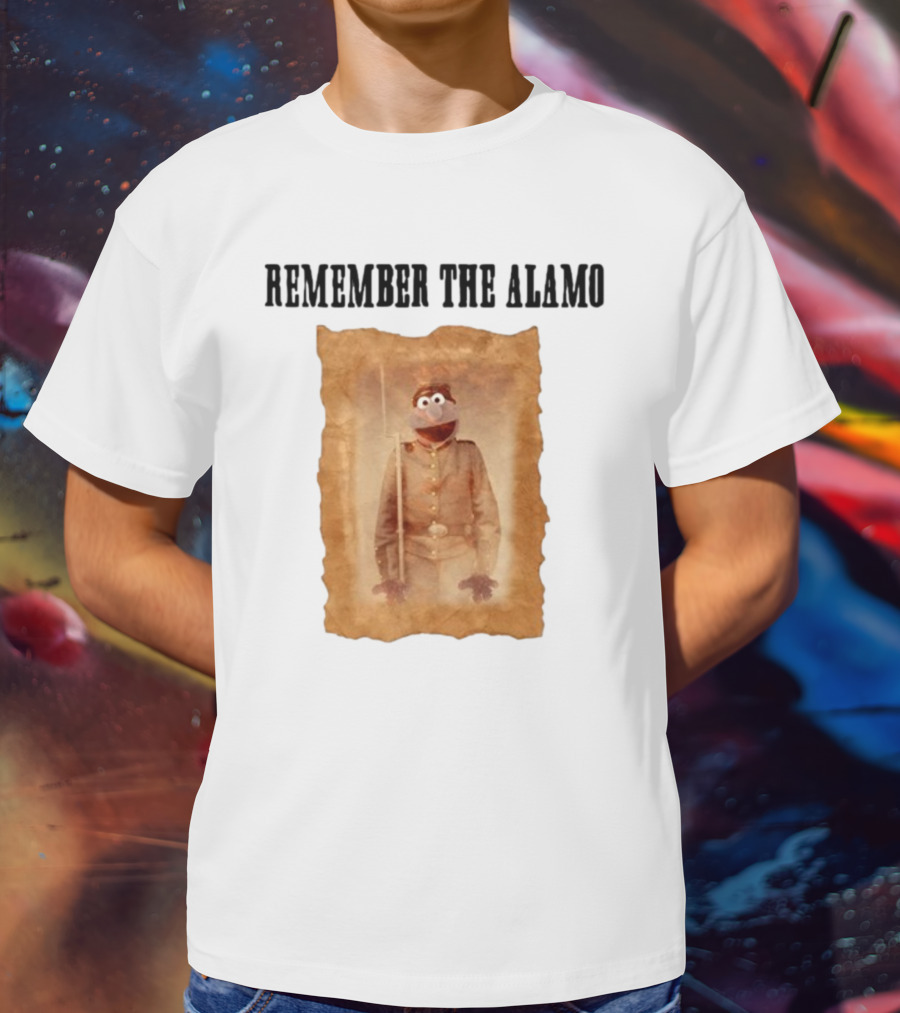 Lucca International Remember The Alamo Historical Muppet Soldier T-Shirt
