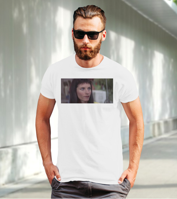Courteney Cox Scream Movie Character House Party Scene T-Shirt