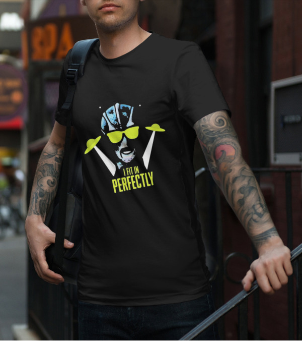 Resident Alien I Fit In Perfectly Retro UFO Vibe T-Shirt